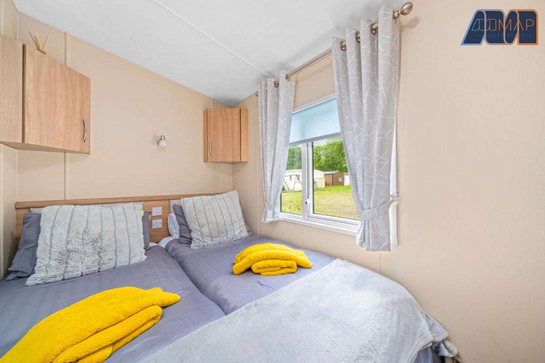 Loch Lomond - Ardlui Sleeps 7! Lejlighed Eksteriør billede